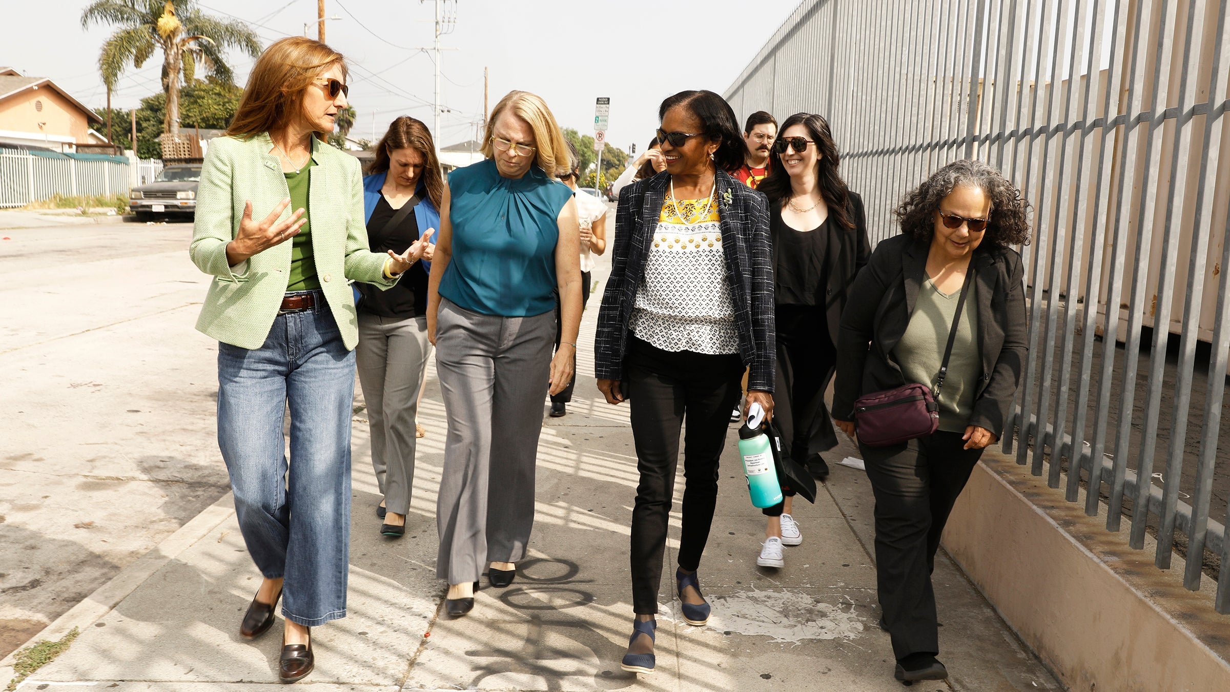 USC Urban Trees Initiative: Experts tour neighborhood