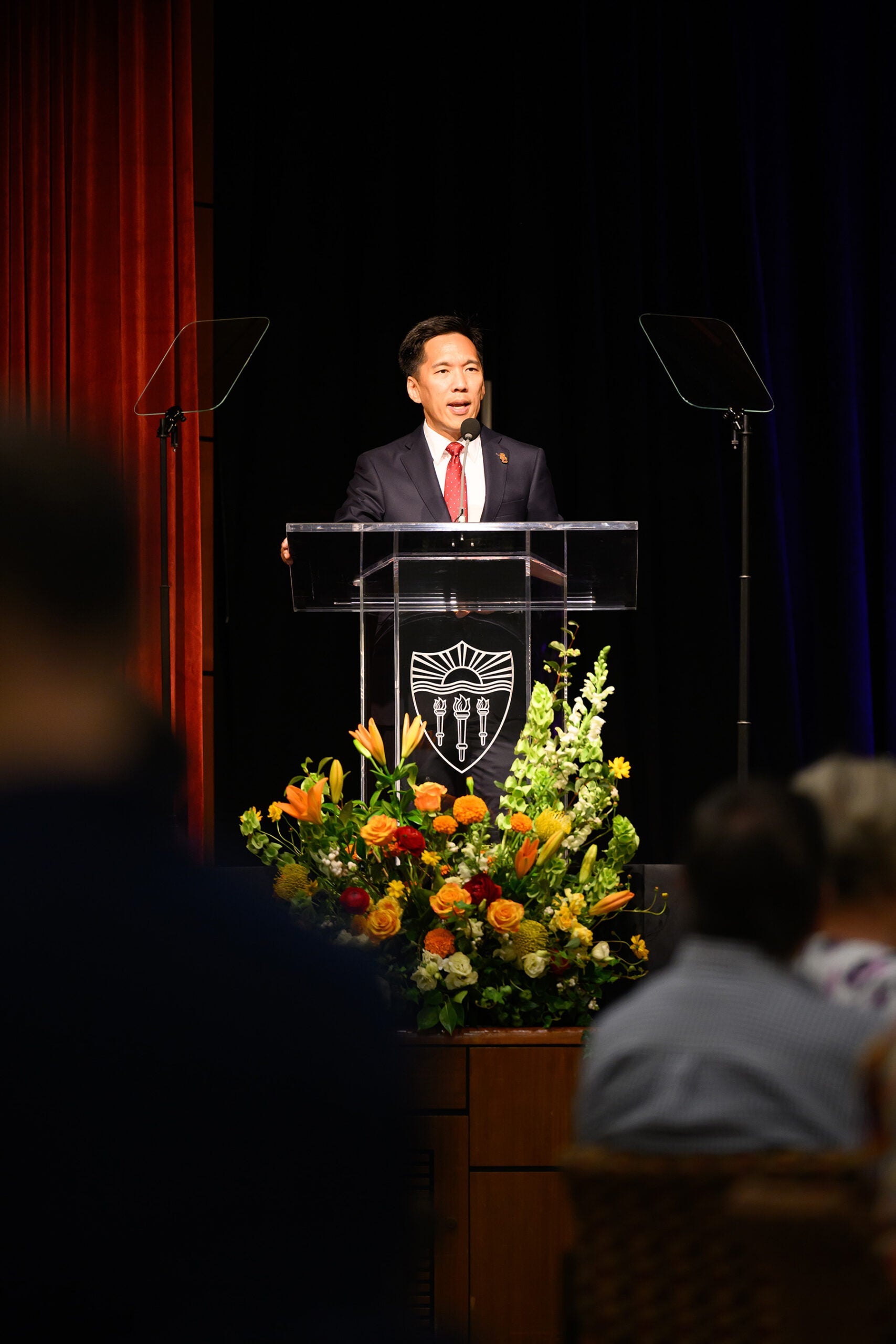 Beong-Soo Kim addresses alumni